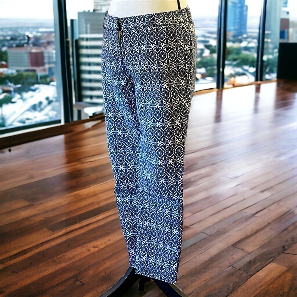 Katherine Barclay Montreal Womens Pants Size 4 Blue White Paisley - Picture 3 of 16